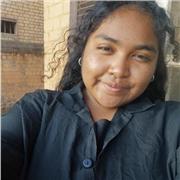 Tutrice pour aide à tout ce qui concerne le cours d'anglais ( devoirs, explications leçcons...)